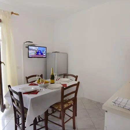 Apartament Albina B4 By Interhome