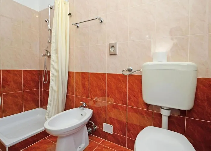 Apartman Albina B4 By Interhome