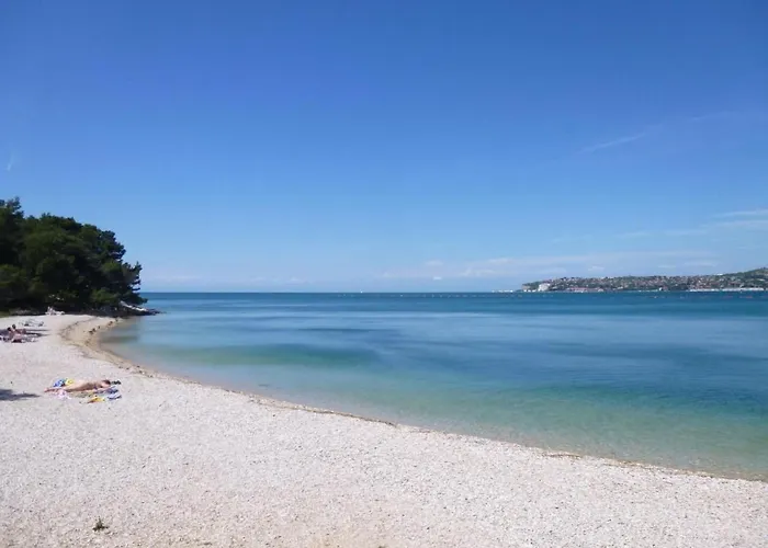 Apartment Albina B4 By Interhome Valica